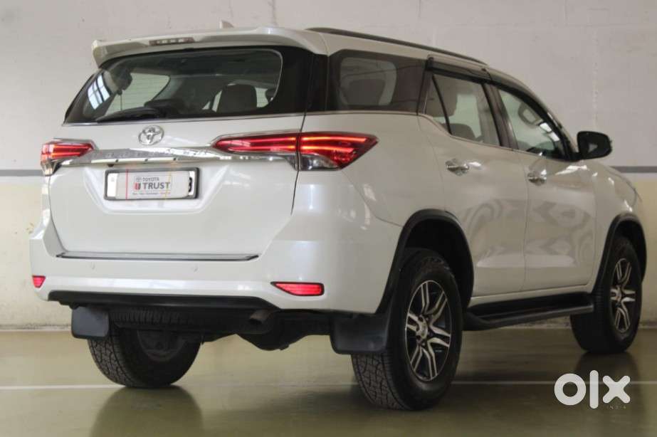 Toyota Fortuner 4x2 At 2.8 Diesel, 2017, Diesel