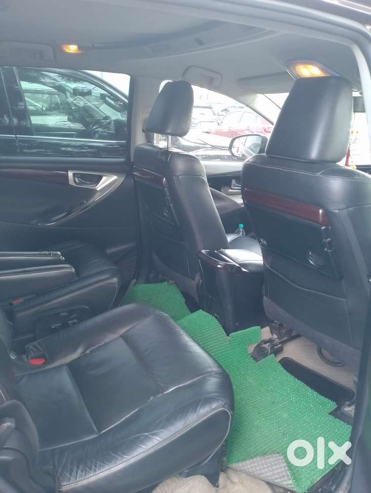 Toyota Innova Crysta 2.7 Zx At, 2016, Diesel