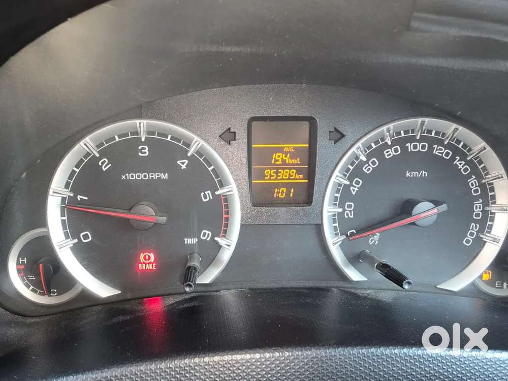 Maruti Suzuki Swift 2015 Diesel 95000 Km Driven