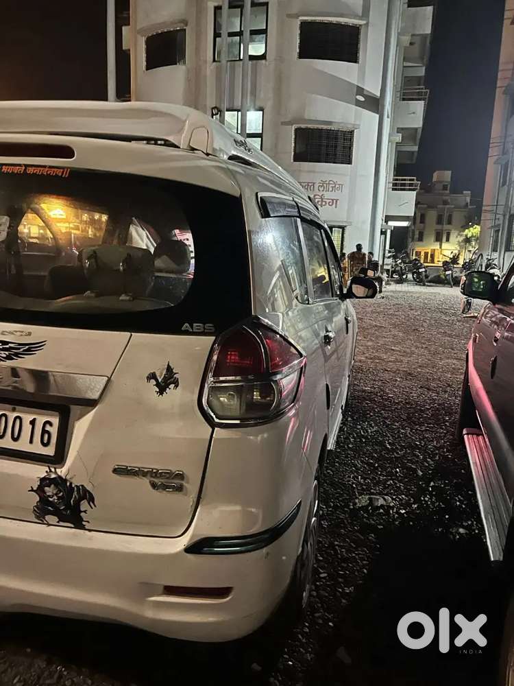 Maruti Suzuki Ertiga 2014 Diesel 800000 Km Driven
