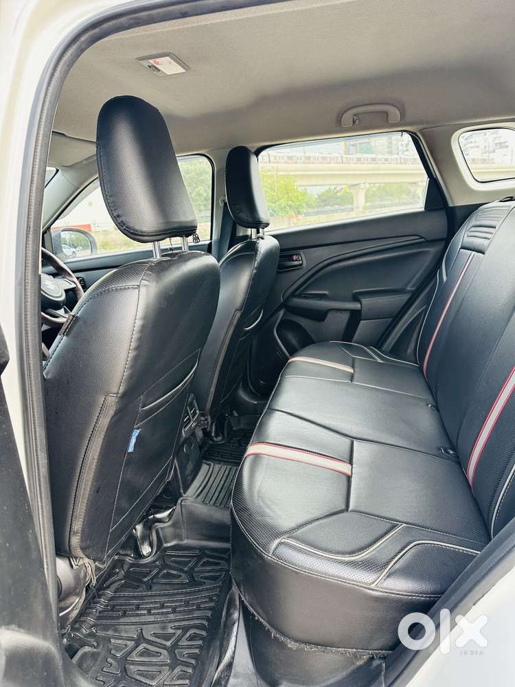 Maruti Suzuki Brezza 1.5 Lxi Cng, 2024, Cng & Hybrids