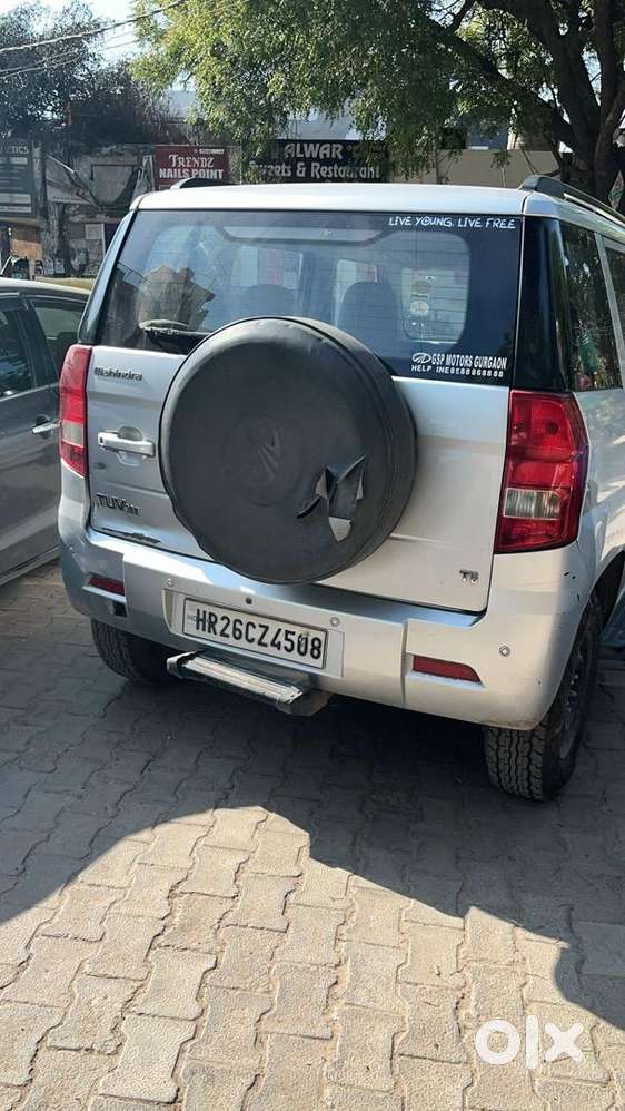 Mahindra Tuv 300 2018 Diesel Well Maintained