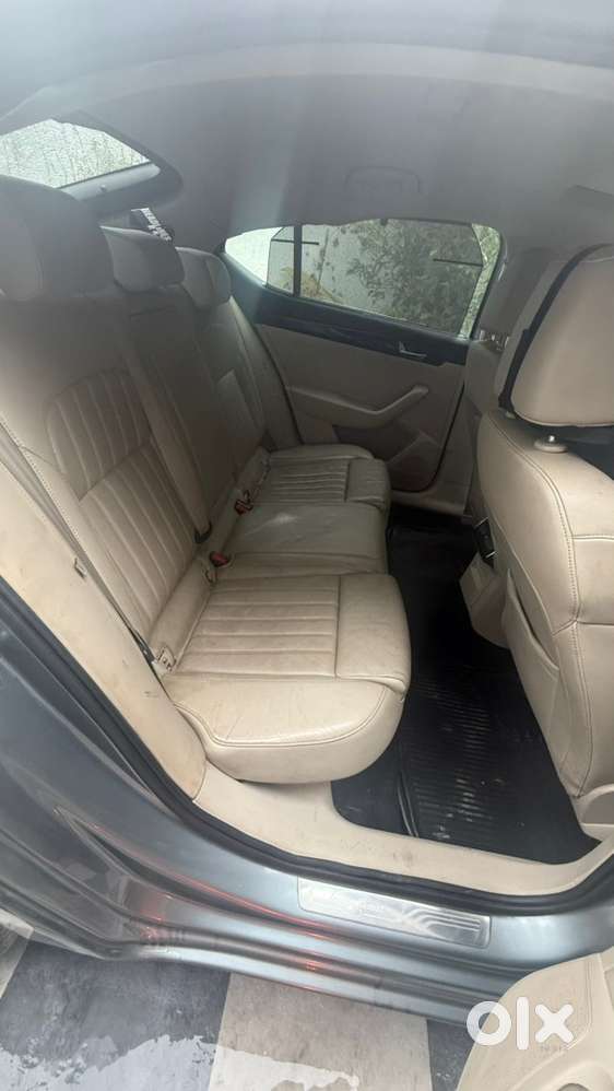 Skoda Superb 2017 Petrol Well Maintained