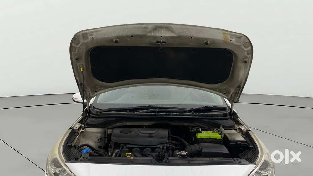 Hyundai Verna 1.6 Sx (o) Vtvt, 2019, Petrol