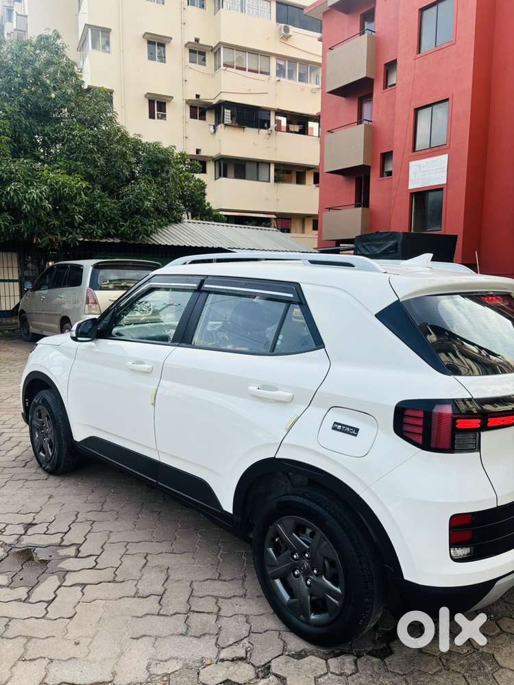 Hyundai Venue 1.2 S (o), 2023, Petrol