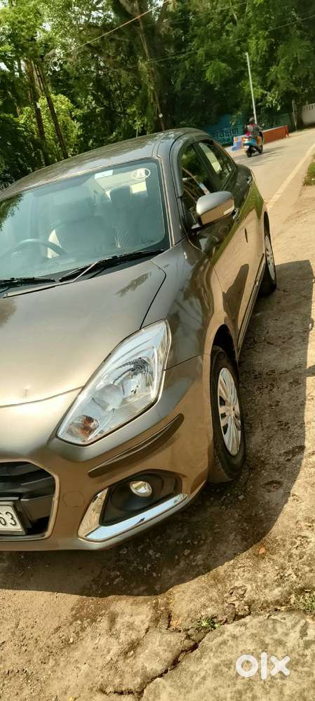 Maruti Suzuki Dzire 1.2 Vxi, 2023, Petrol
