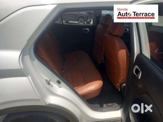 Hyundai Venue 1.0 S (o) Turbo Dct, 2021, Petrol