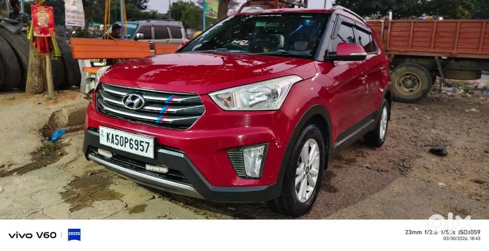Hyundai Creta Sx 02 Nd Owner Insurance Running
