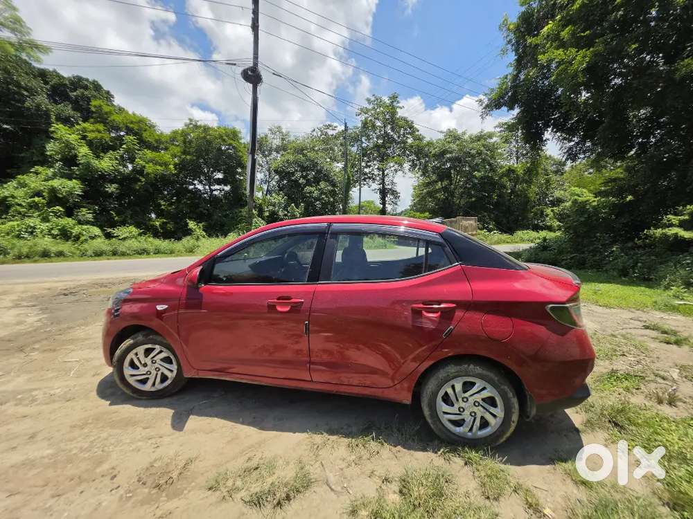 Hyundai Aura 2021 Petrol Manual