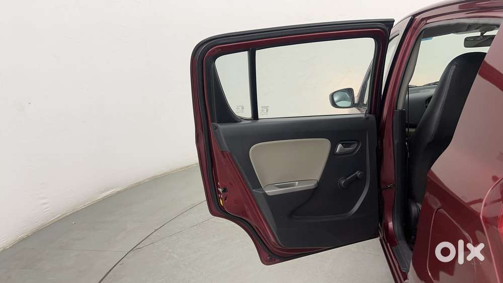 Maruti Suzuki Alto K10 1.0 Vxi Amt, 2016, Petrol