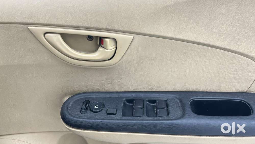 Honda Brio S Mt, 2015, Petrol