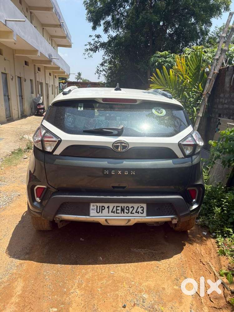 Tata Nexon Xza + (o) Petrol 2020