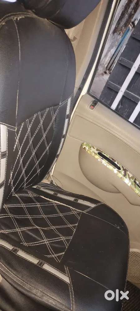 Mahindra Xylo 2017
