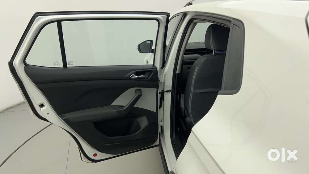 Skoda Kushaq 1.0 Tsi Ambition At, 2023, Petrol