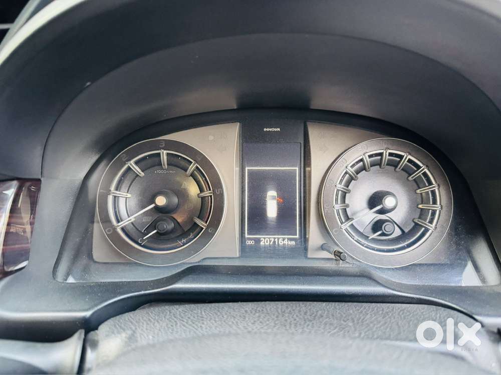 Toyota Innova Crysta 2.4 Z 7 Str, 2017, Diesel