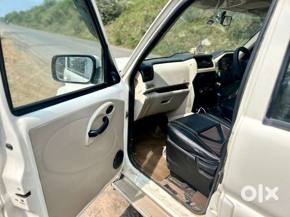 Mahindra Scorpio 2023 Diesel Manual