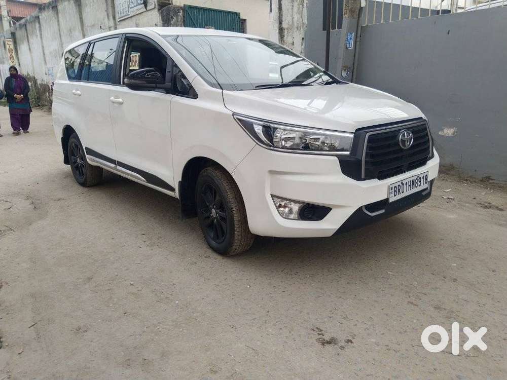 Toyota Innova Crysta 2.4 Gx Limited Edition 8 Str, 2023, Diesel