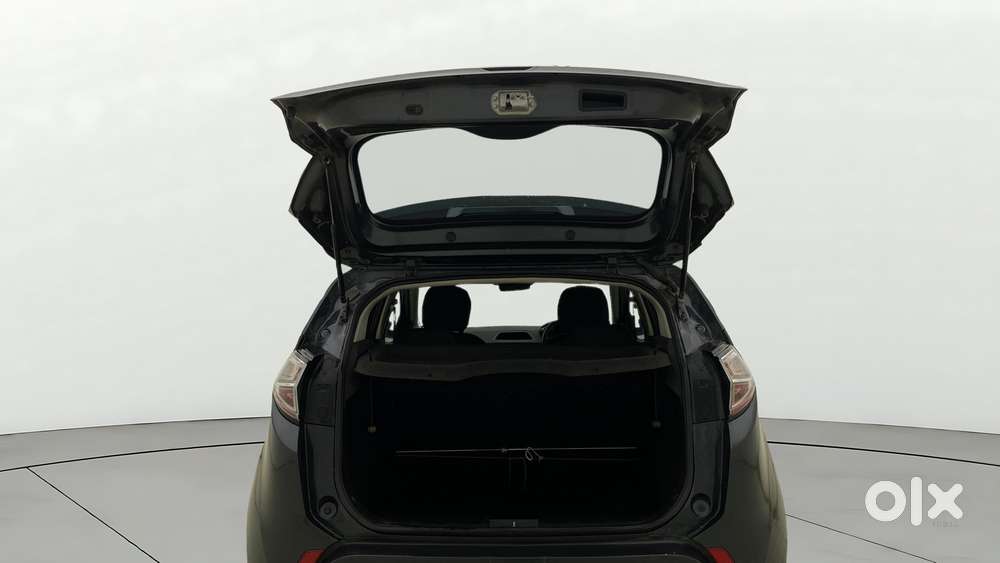 Tata Nexon 1.2 Revotron Xm, 2018, Petrol