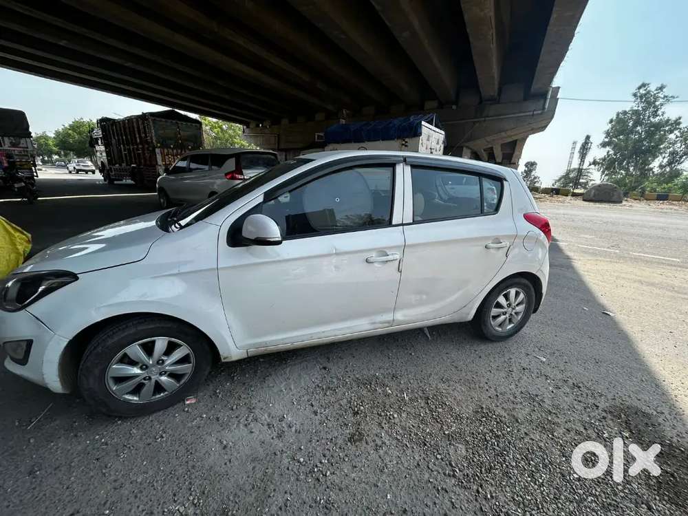 Hyundai I20 Sportz 2012 Model