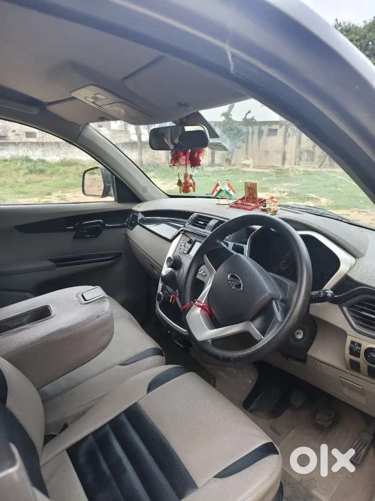 Mahindra Kuv100 Nxt 2016 Petrol Car