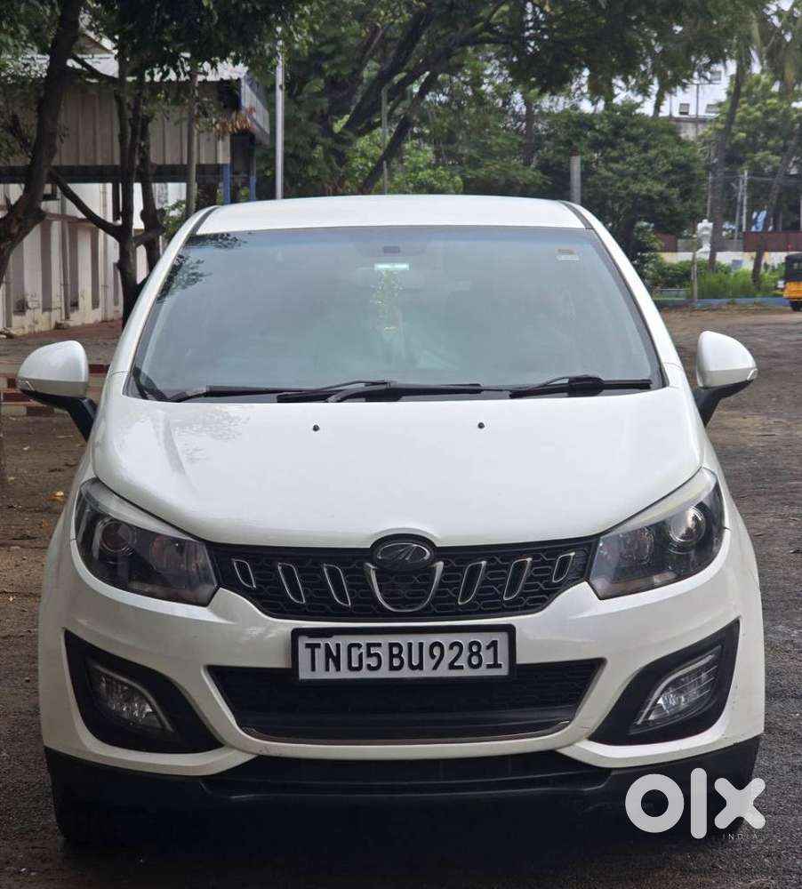 Mahindra Marazzo M8, 2019, Diesel