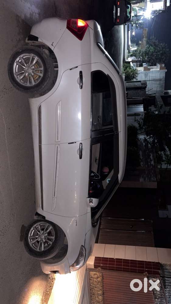 Maruti Swift Dzire 2012 Petrol Manual