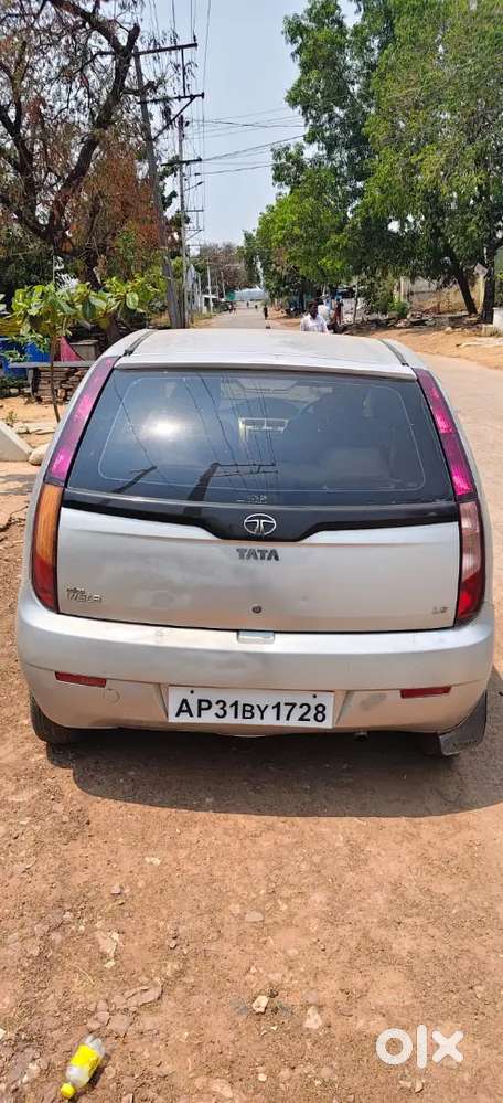 Tata Indica Vista 2012