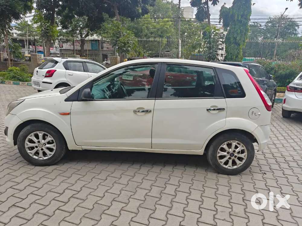 Ford Figo Petrol 2013