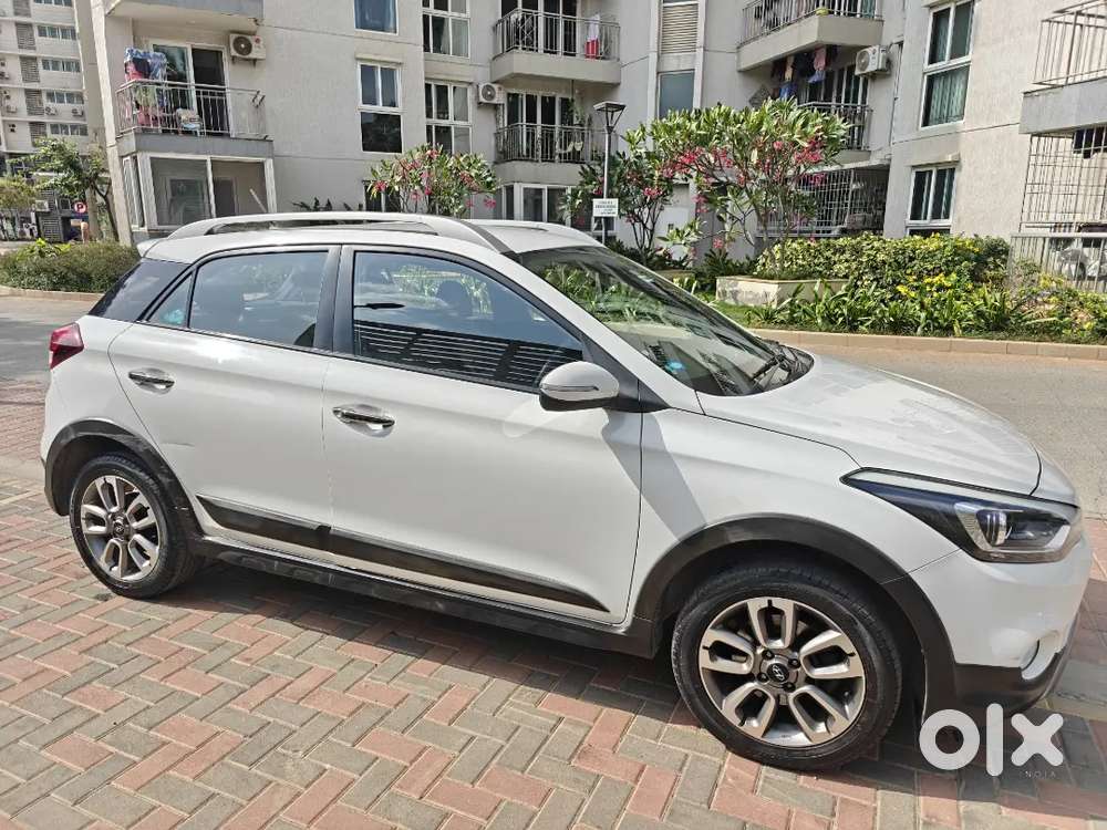 Single-owner I20 Active Top Spec (sx, 6 Airbags) 90k Km Greatshape