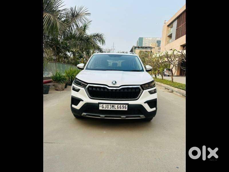Skoda Kushaq Active 1.0 Tsi Mt, 2022, Petrol