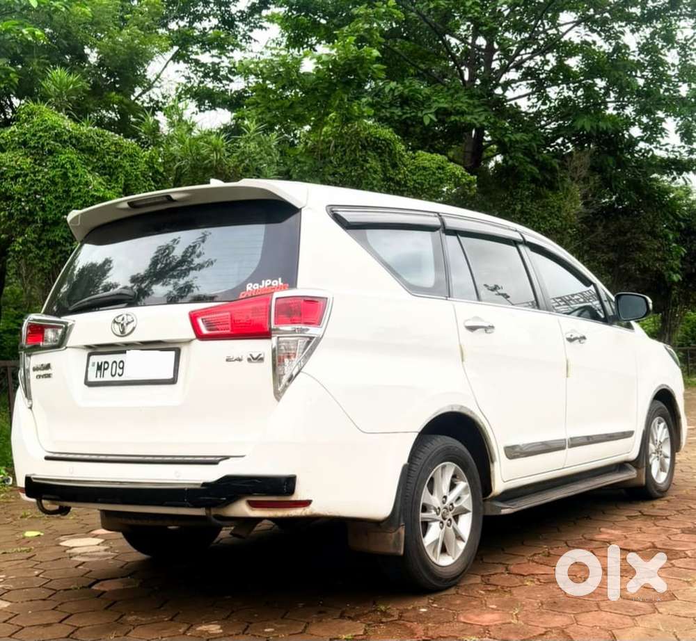 Toyota Innova Crysta 2.4 V, 2018, Diesel