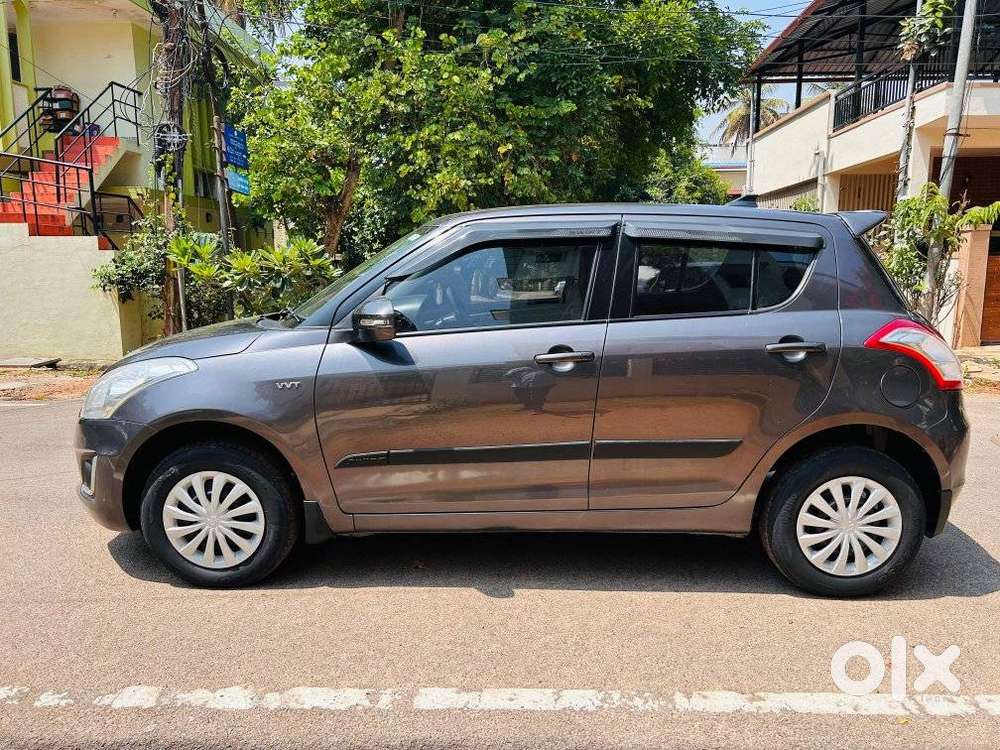 Maruti Suzuki Swift Amt Vvt Vxi, 2017, Petrol