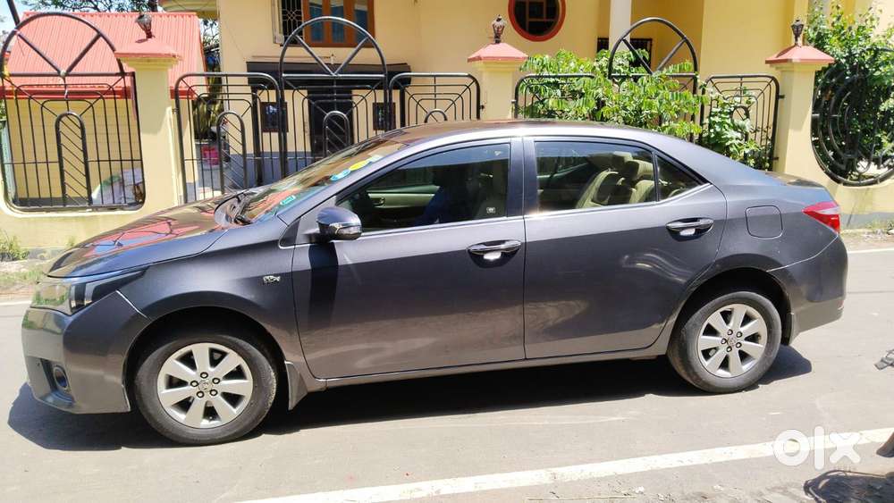 Toyota Corolla Altis 2013-2017 G At, 2015, Petrol