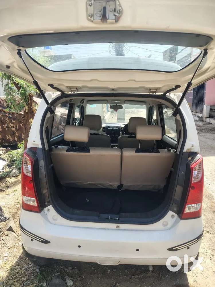 Model: Dec'17, Excellent Condition, Maintained At Suzuki Showroom