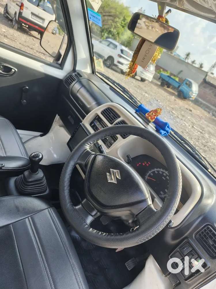 Maruti Suzuki Eeco 2022 Ac+htr Cng & Petrol Well Maintained
