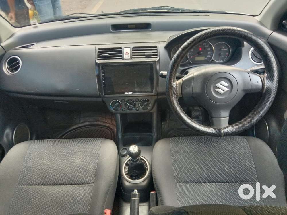 Maruti Suzuki Swift 2004-2010 Lxi Bsiv, 2011, Petrol