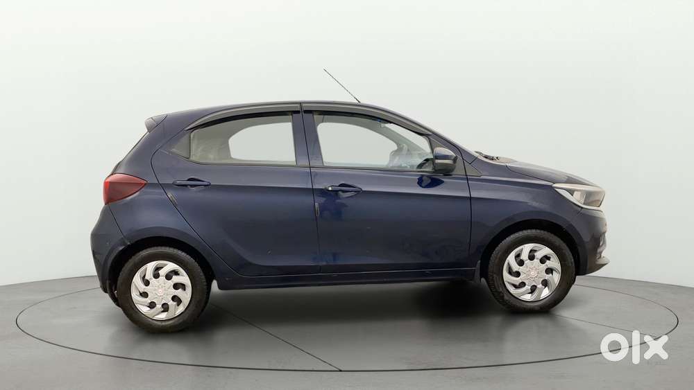 Tata Tiago 1.05 Revotorq Xt Option, 2021, Petrol