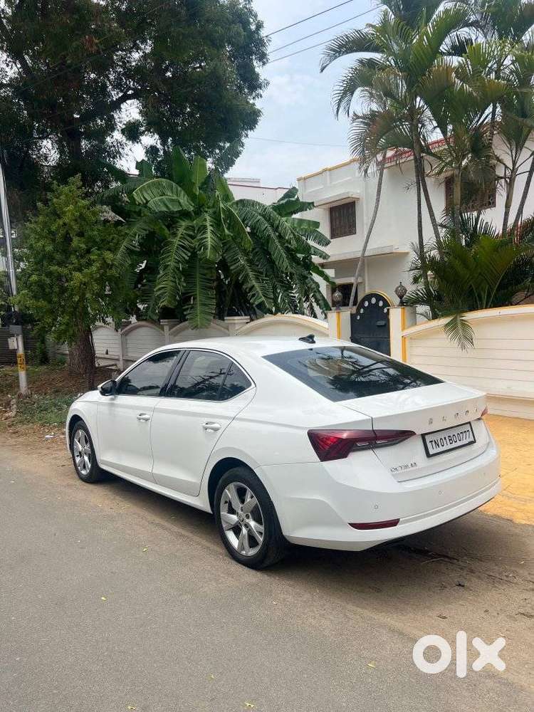 Skoda Octavia 2.0 Style Tsi At, 2021, Petrol