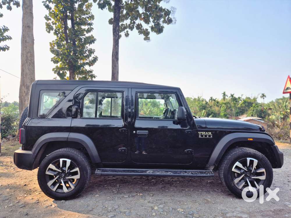 Mahindra Thar Roxx