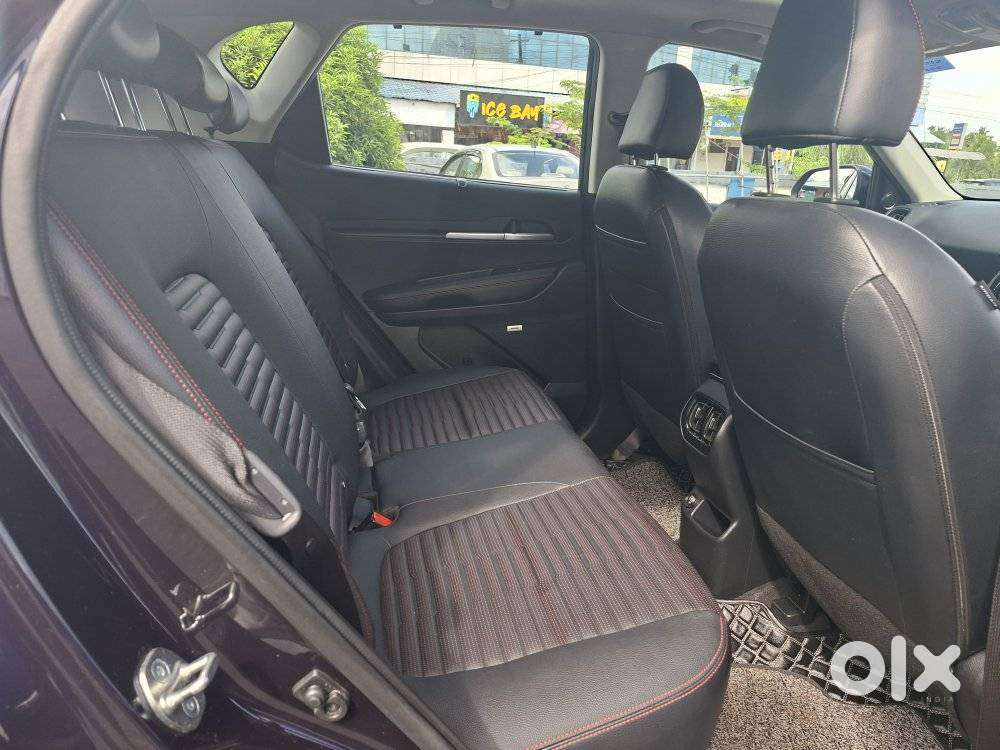 Kia Sonet Gtx Plus Turbo Dct, 2023, Petrol