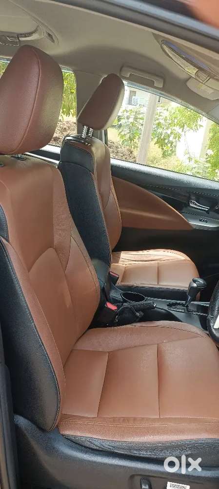 Ts Innova Crysta 2.8 Z Automatic