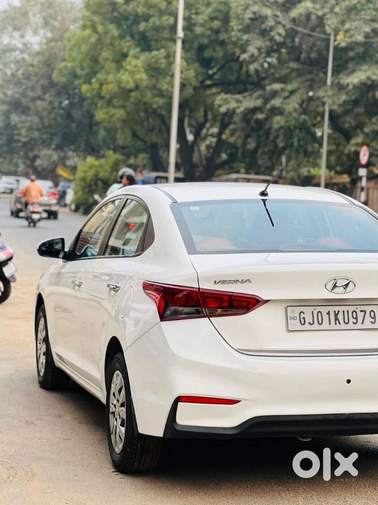 Hyundai Verna, 2019, Petrol