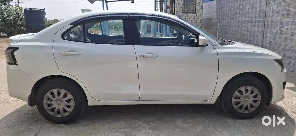Maruti Suzuki Dzire 2025 Cng & Hybrids 10000 Km Driven