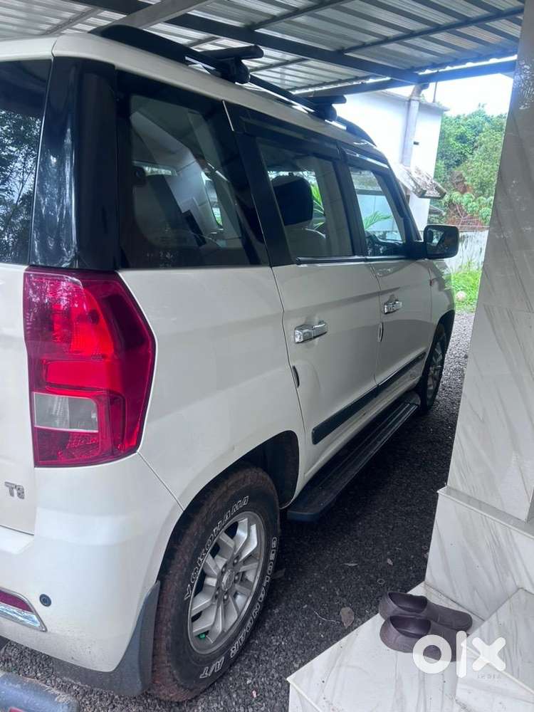 Mahindra Tuv 300 2015