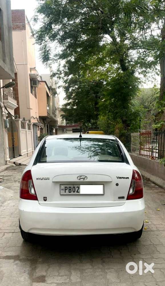 Hyundai Verna Crdi Vgt Sx 1.5, 2008, Diesel