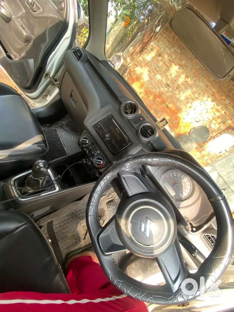 Maruti Suzuki Swift 2019 Lxi