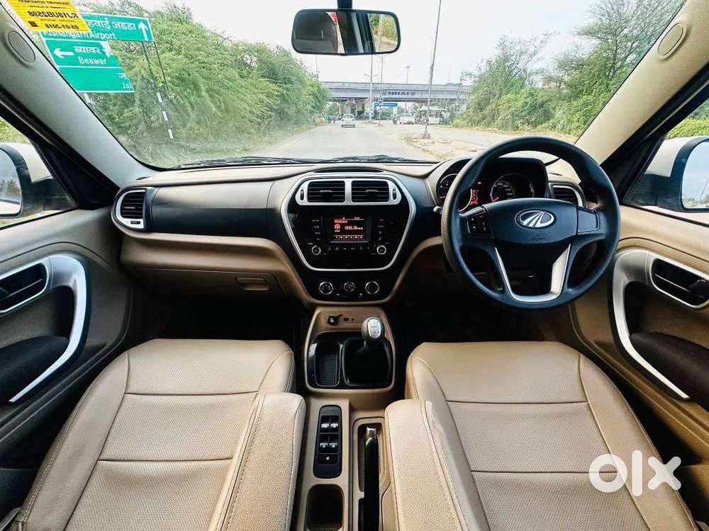 Mahindra Tuv 300 Mhawk100 T8, 2018