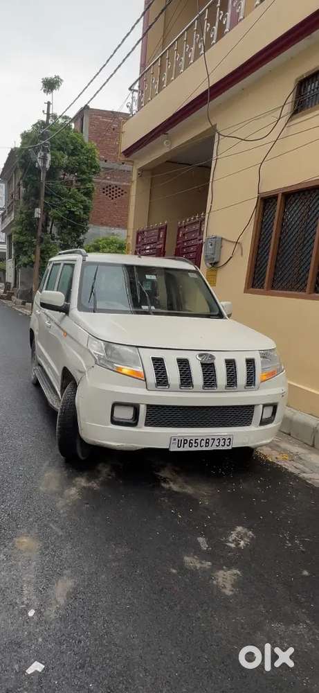 Mahindra Tuv 300 2015 Diesel Good Condition