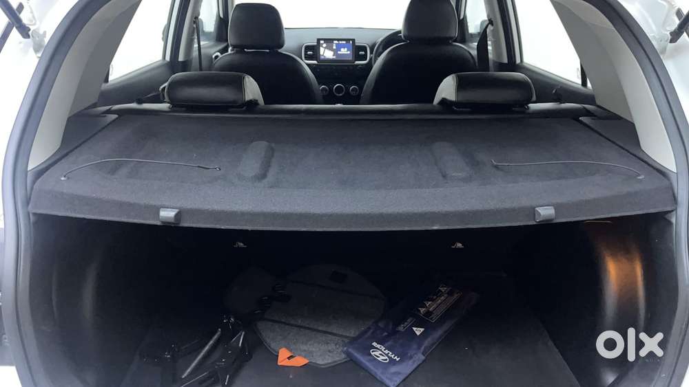 Hyundai Venue Sx Plus Turbo Dct, 2022, Petrol