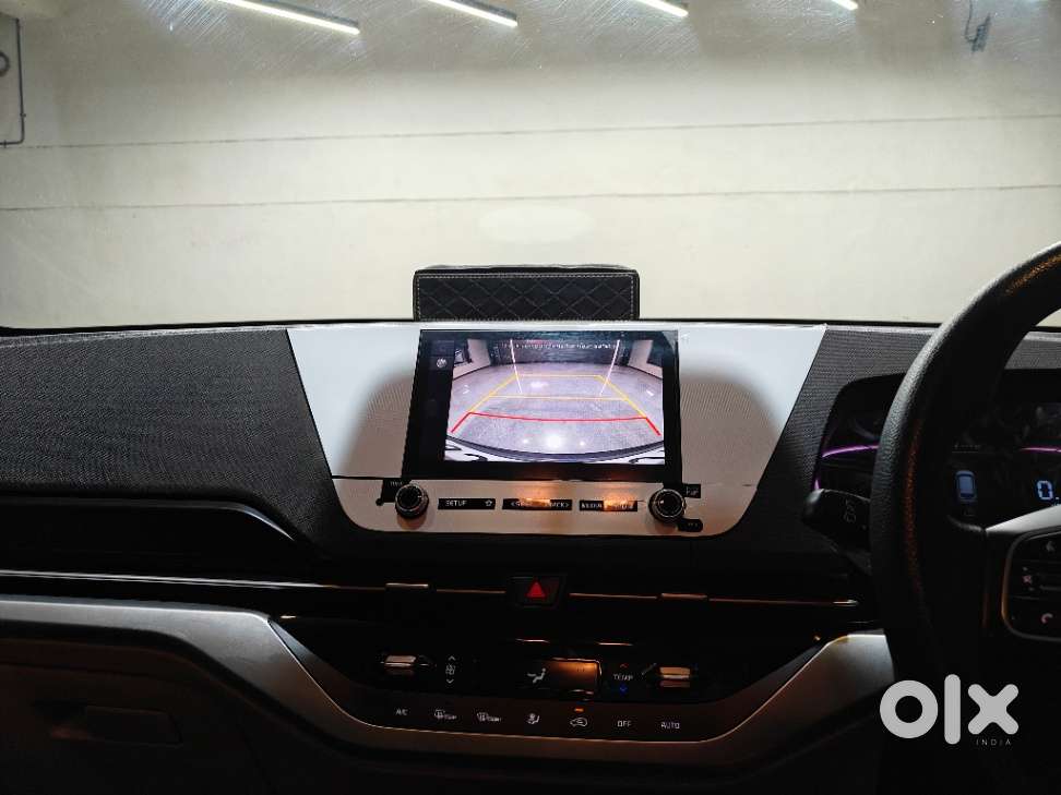 Kia Carens 1.4 Prestige Plus Turbo 7 Str, 2022, Petrol